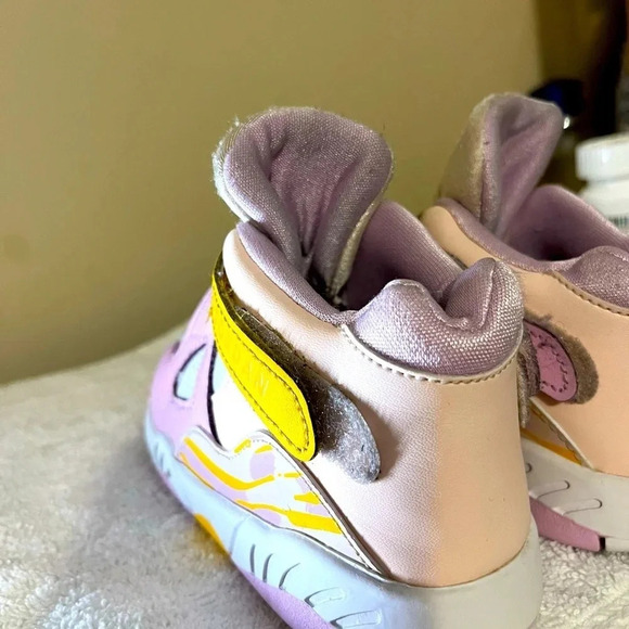 Jordan 8 Retro little kids tennis shoe - Picture 6 of 16